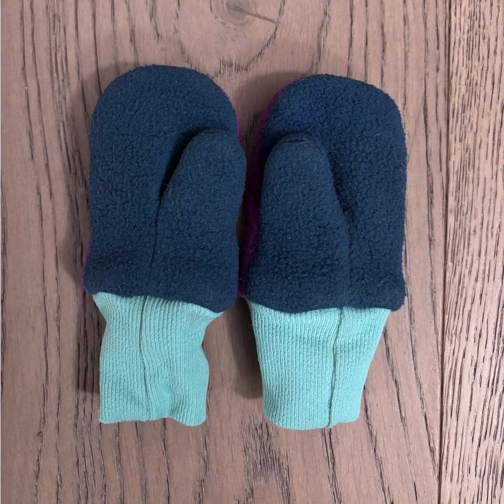 Patagonia Baby Pita Pocket Mittens